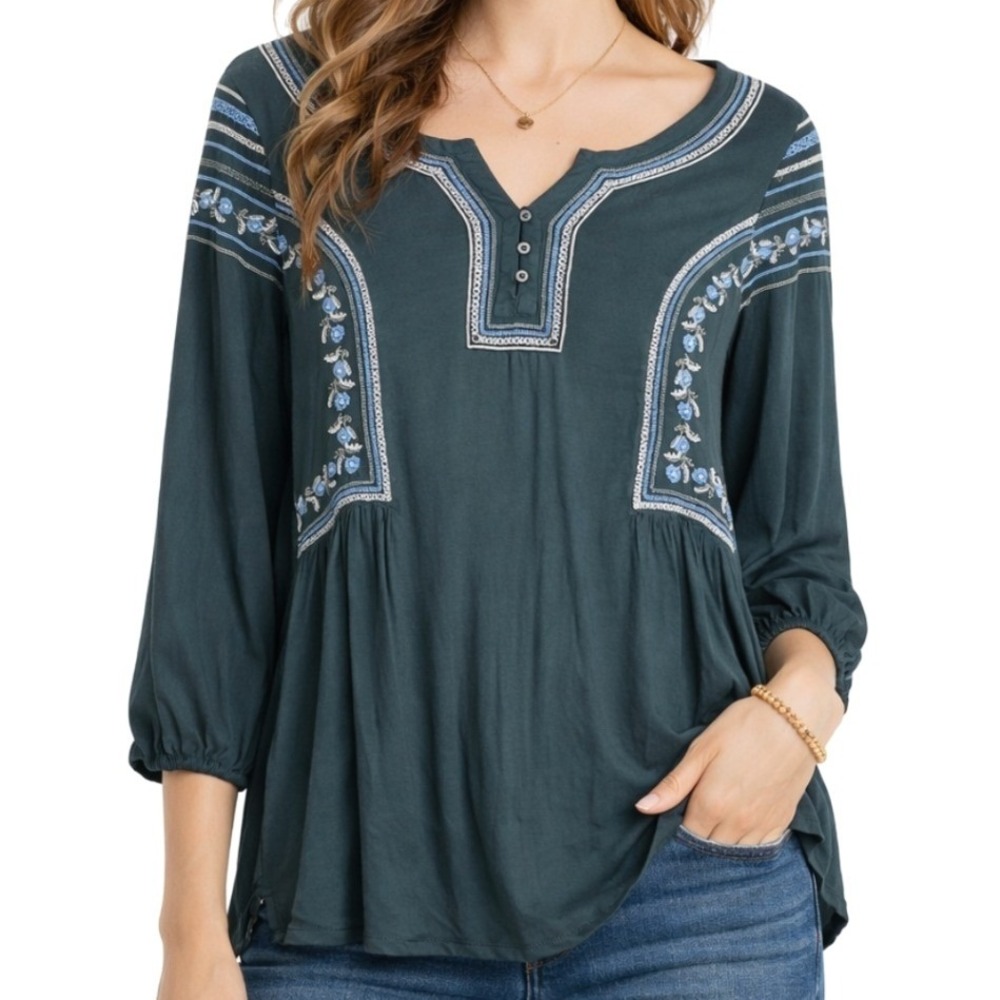 American Eagle Outfitters Gray Embroidered Boho Peasant Blouse 3/4 Sleeve Medium